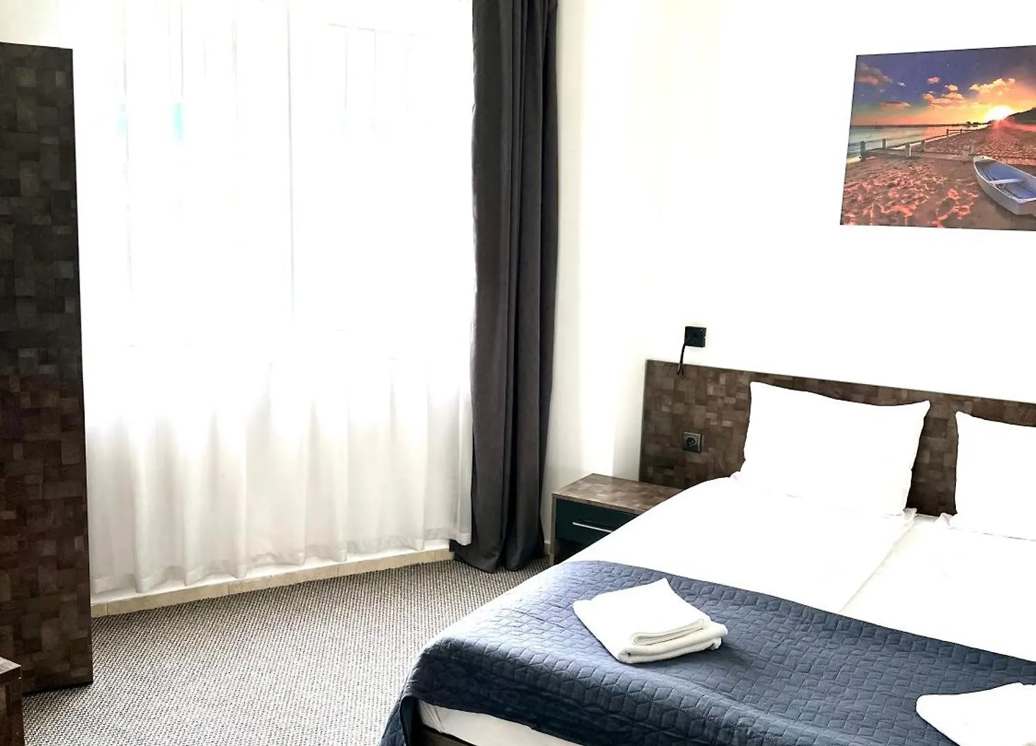 Brilliance Hotel Varna 3*,